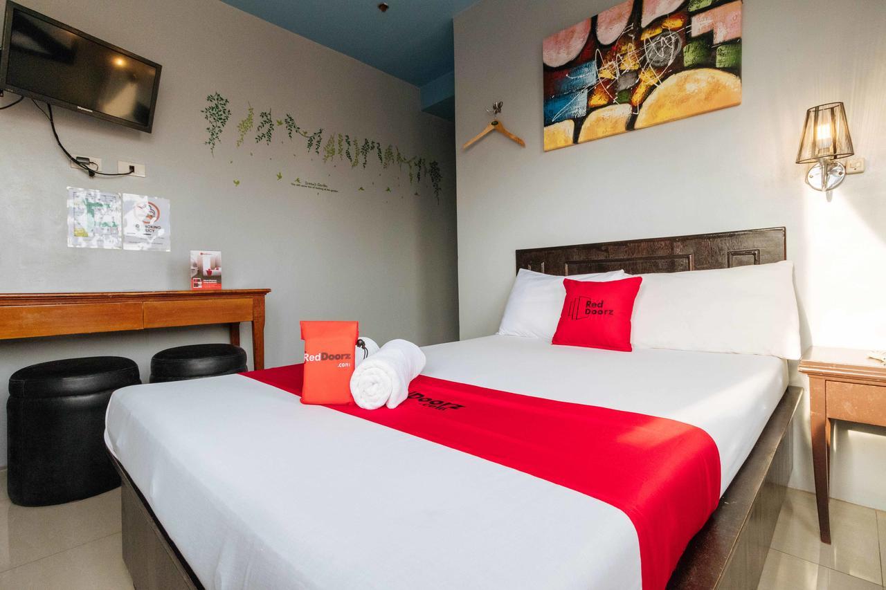 Reddoorz Plus @ Tayuman Manila Dış mekan fotoğraf