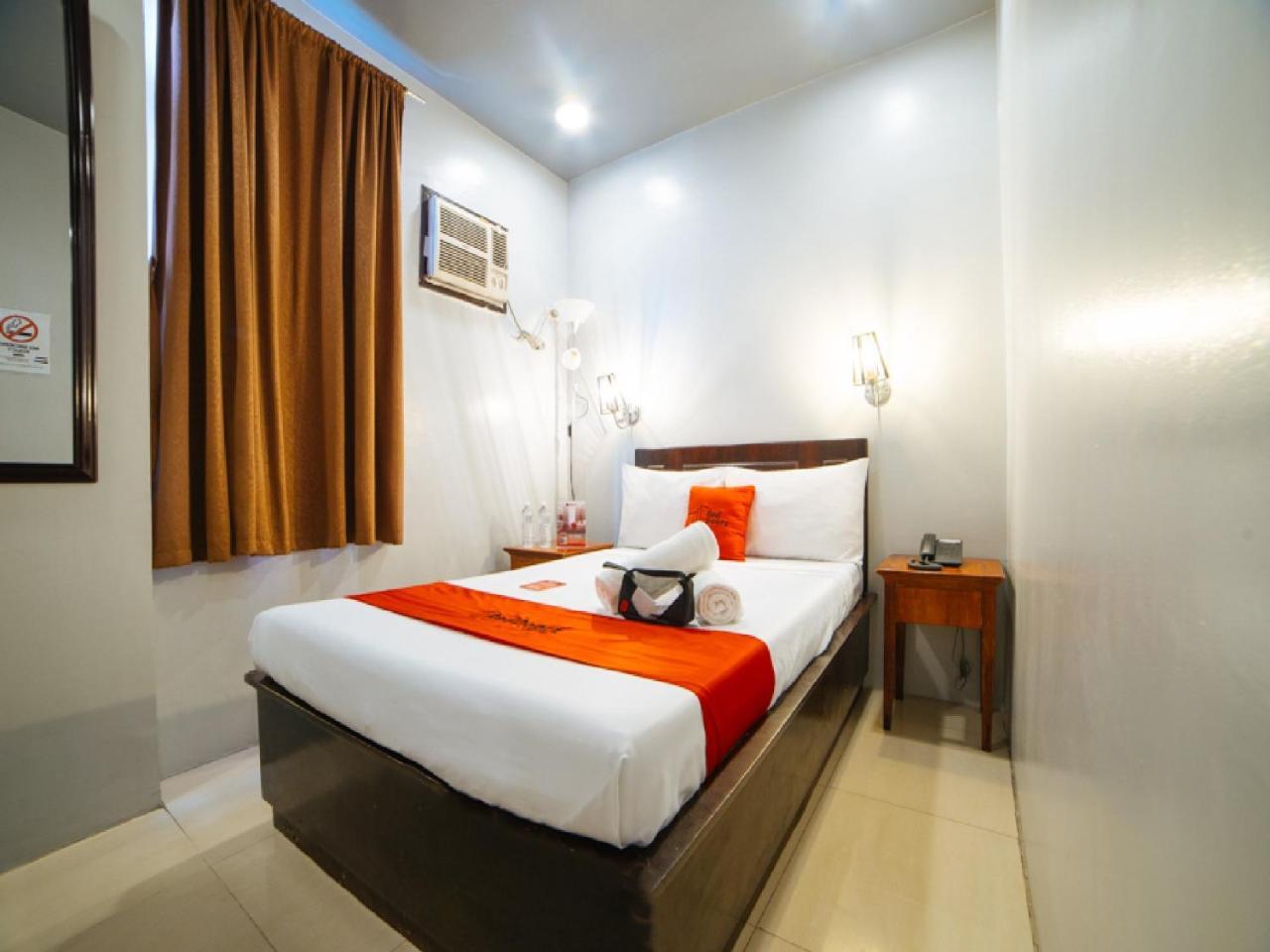 Reddoorz Plus @ Tayuman Manila Dış mekan fotoğraf