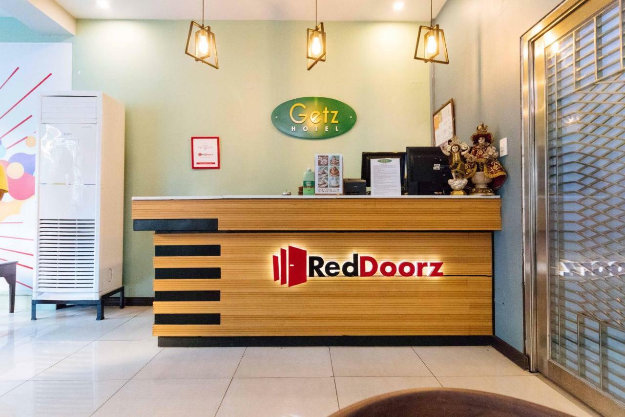 Reddoorz Plus @ Tayuman Manila Dış mekan fotoğraf